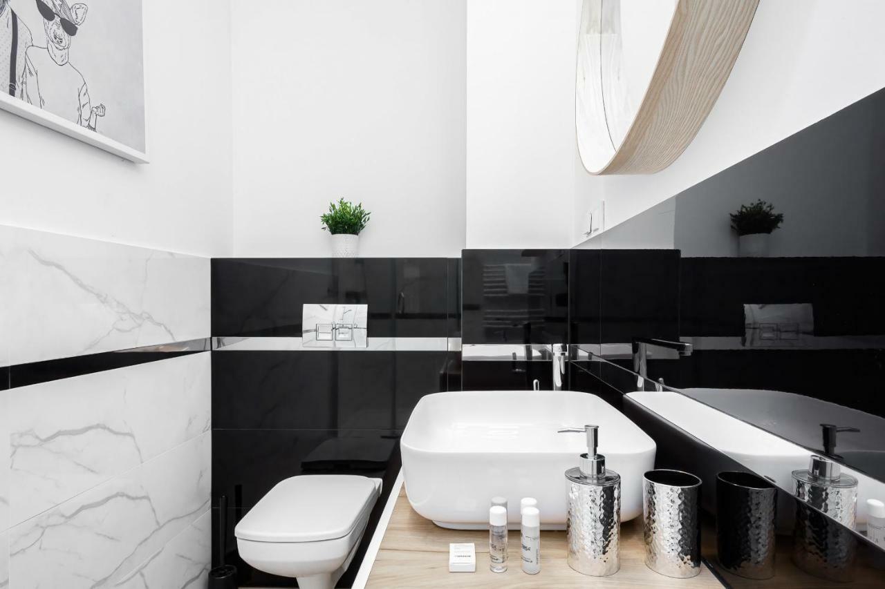 Apartments Warsaw Pawia By Noclegi Renters Extérieur photo